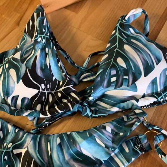 Multicolor Blue Green Tropical Print Halter Thong Bikini New - Picture 6 of 14
